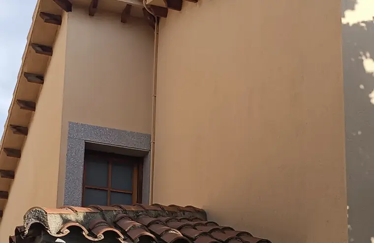 Fachada sin cables aparentes tras la instalación